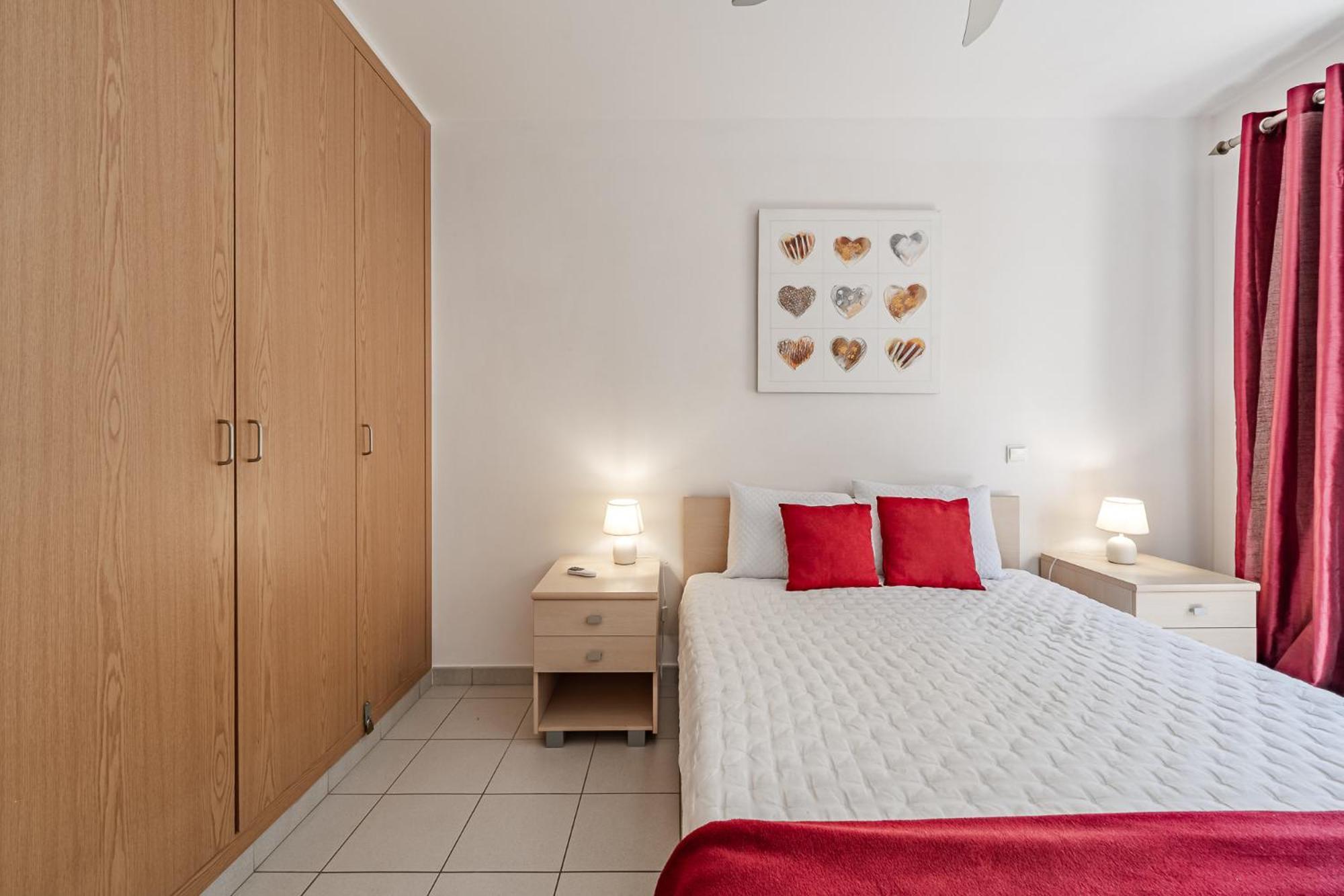 Holiday Home Портиман Экстерьер фото