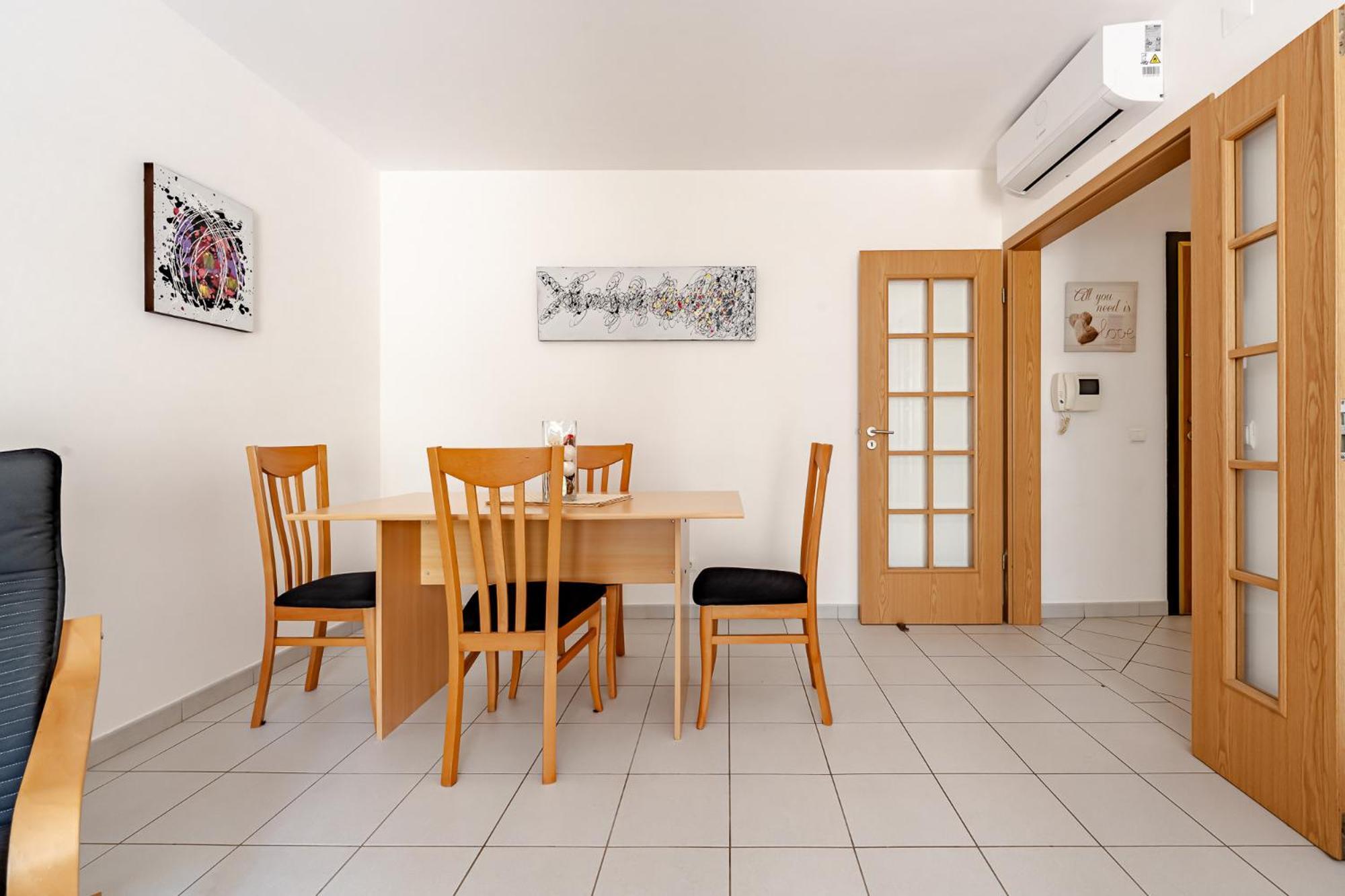 Holiday Home Портиман Экстерьер фото